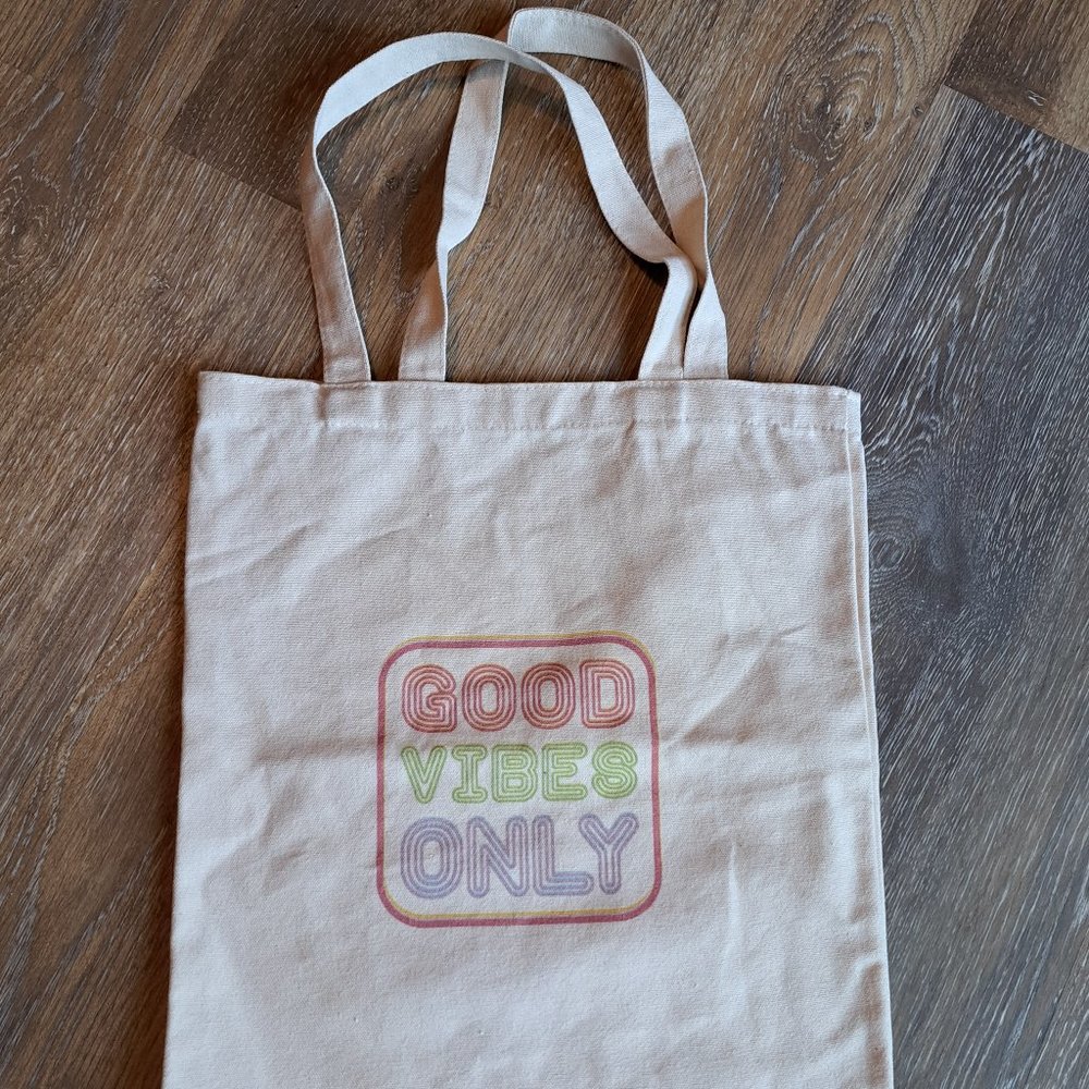 🙃6/$10 Good Vibes Only Cotton Tote
